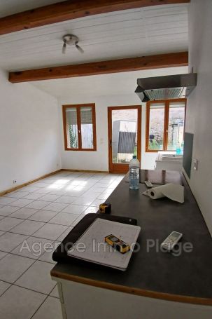 A vendre MAISON  4 PIECES 93 M2  GAILLAN EN MEDOC campagne