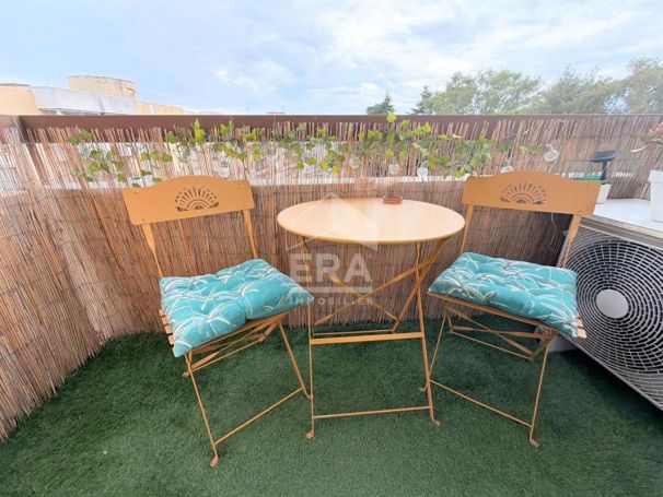 A louer APPARTEMENT T2 45 M2 BORD DE MER CAGNES SUR MER