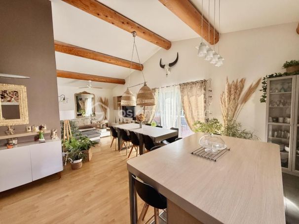 A louer MAISON  5 PIECES 112 M2 BORD DE MER AIGUES MORTES