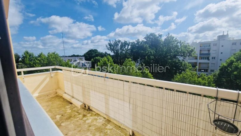 A louer APPARTEMENT T4 70 M2  NANTES