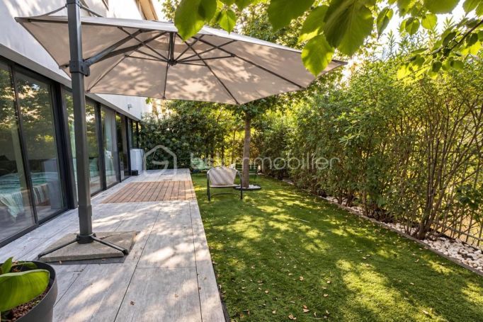 A louer APPARTEMENT DE PRESTIGE T3 65 M2 TERRASSE  MONTPELLIER