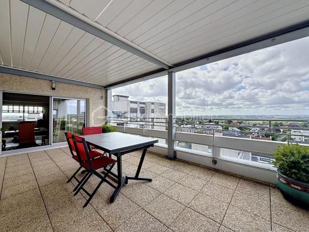 A louer APPARTEMENT T6 147 M2 TERRASSE  CAEN