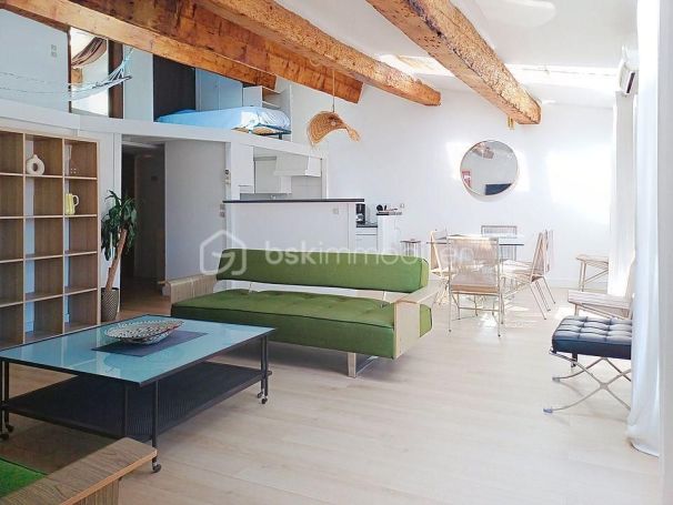 A vendre APPARTEMENT  90 M2 BORD DE MER SETE