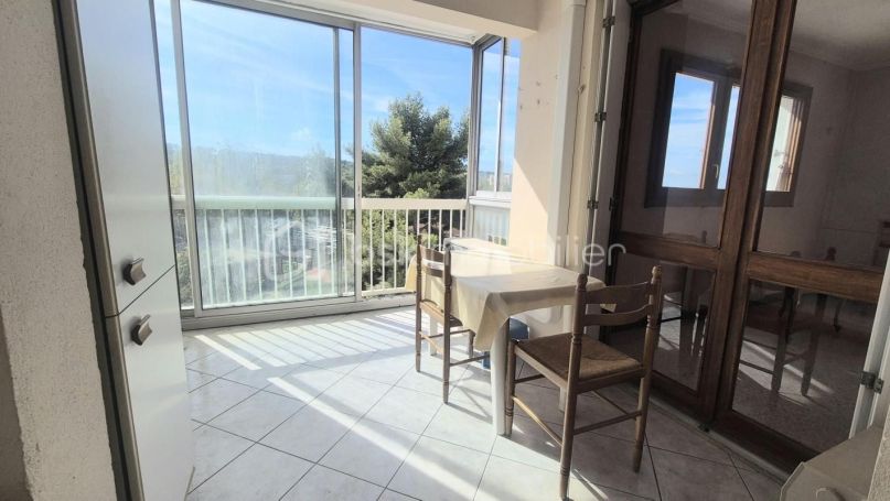 A louer APPARTEMENT T3 70 M2 TERRASSE  LA VALETTE DU VAR