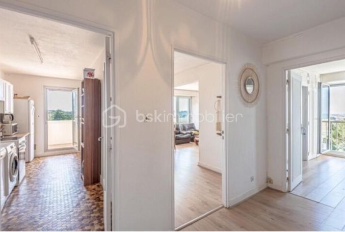 A louer APPARTEMENT T4 91 M2 TERRASSE BORD DE MER BIARRITZ