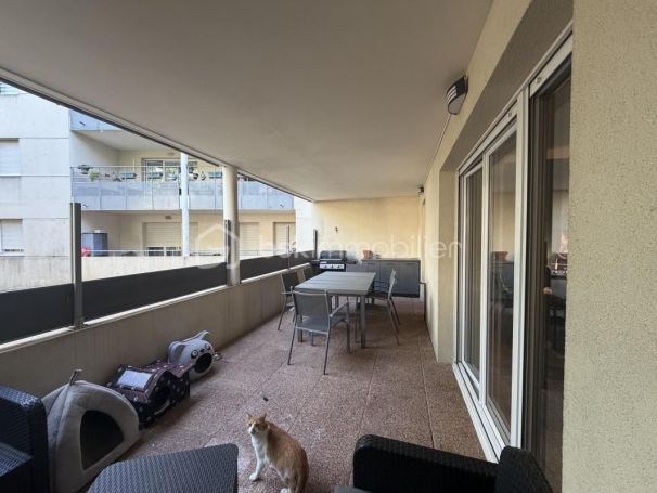 A louer APPARTEMENT T3 74 M2 TERRASSE  NIMES