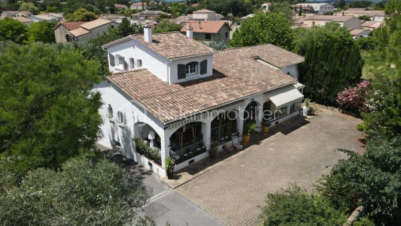 A louer MAISON  5 PIECES 131 M2  SAINT HILAIRE DE BRETHMAS