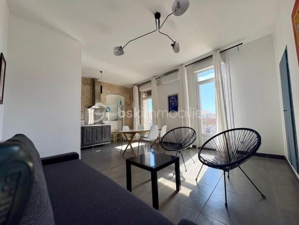 A louer APPARTEMENT T2 62 M2 BORD DE MER SETE