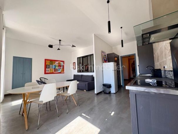 A louer APPARTEMENT T2 62 M2 BORD DE MER SETE