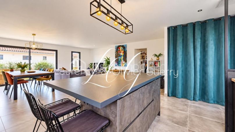 A louer MAISON  5 PIECES 114 M2  MONTARNAUD