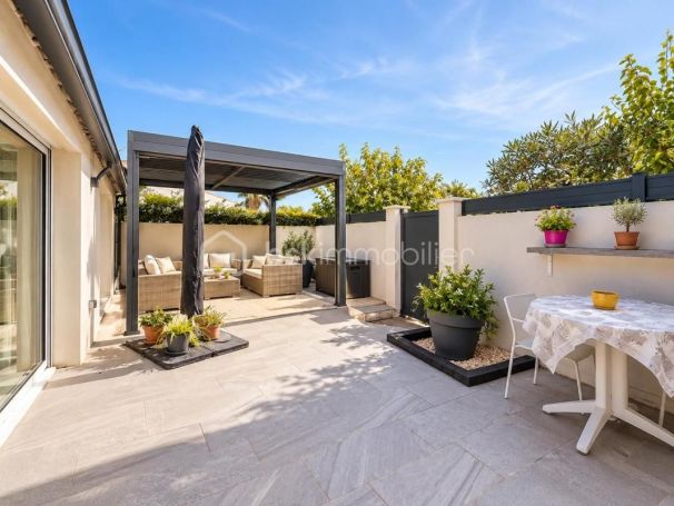 A vendre MAISON  4 PIECES 97 M2 BORD DE MER PALAVAS LES FLOTS