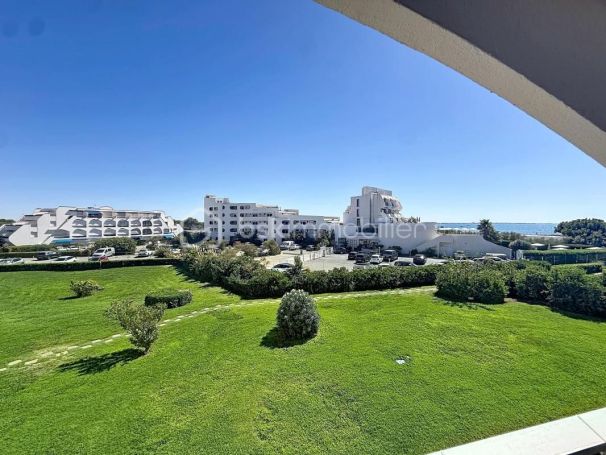 A louer APPARTEMENT T2 38 M2 TERRASSE VUE MER LA GRANDE MOTTE