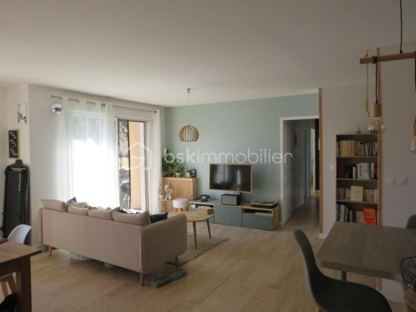 A louer MAISON  CONTEMPORAINE  CAZERES SUR L ADOUR