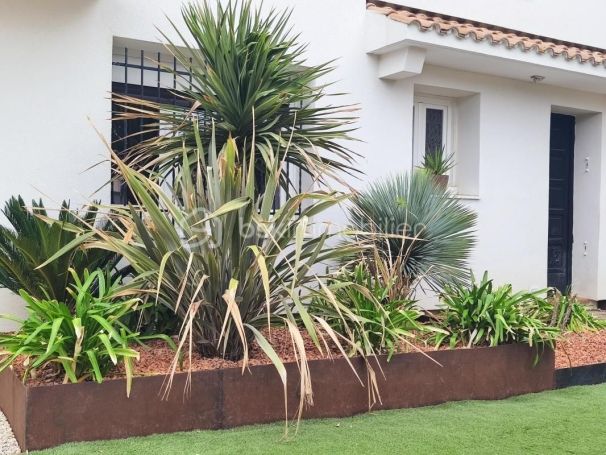 A louer MAISON  9 PIECES 162 M2  PUISSERGUIER
