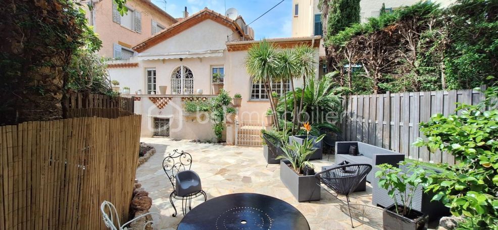 A louer MAISON  3 PIECES 69 M2 BORD DE MER ANTIBES