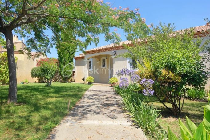 A louer MAISON  5 PIECES 116 M2  THEZAN LES BEZIERS