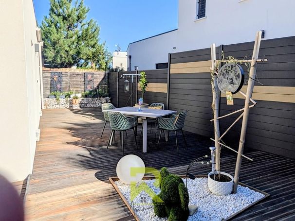 A louer MAISON  4 PIECES 92 M2 BORD DE MER AGDE