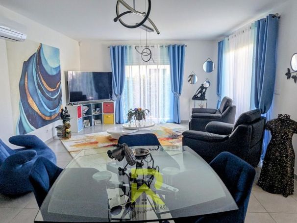 A louer MAISON  4 PIECES 92 M2 BORD DE MER AGDE