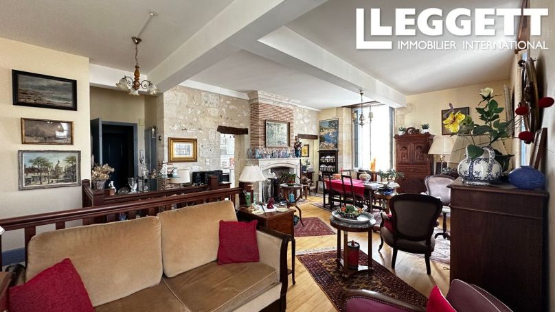 A louer APPARTEMENT DUPLEX T5 78 M2  SAINTE FOY LA GRANDE