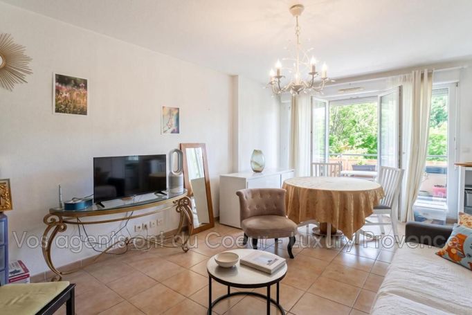 A louer APPARTEMENT T2 45 M2 TERRASSE  GARDANNE