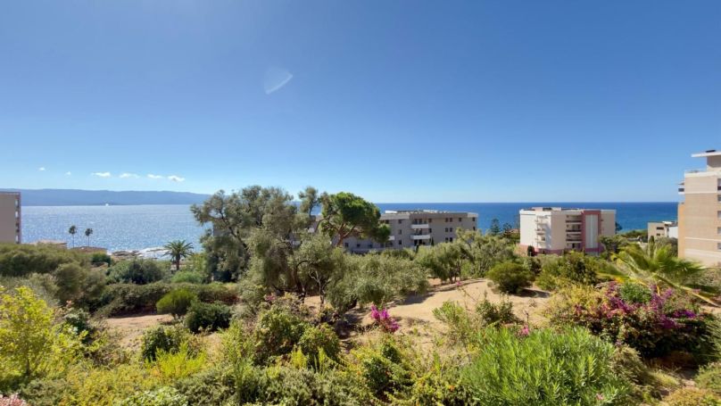 A louer APPARTEMENT T3 54 M2 TERRASSE VUE MER AJACCIO