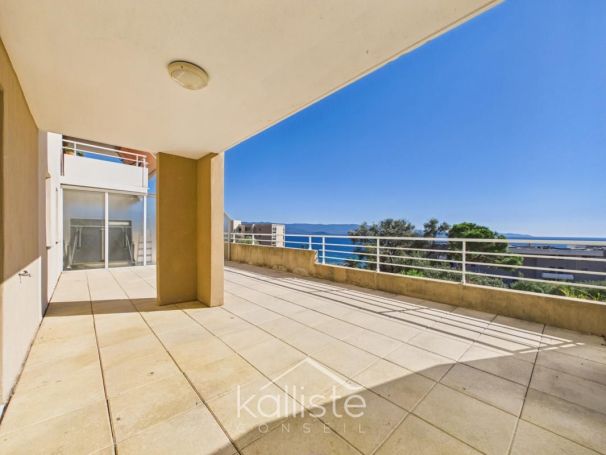 A louer APPARTEMENT T3 54 M2 TERRASSE VUE MER AJACCIO