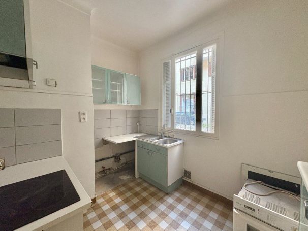 A louer APPARTEMENT T2 39 M2 BORD DE MER NICE