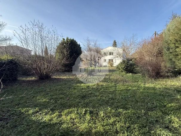 A louer MAISON CONTEMPORAINE SAINT ZACHARIE