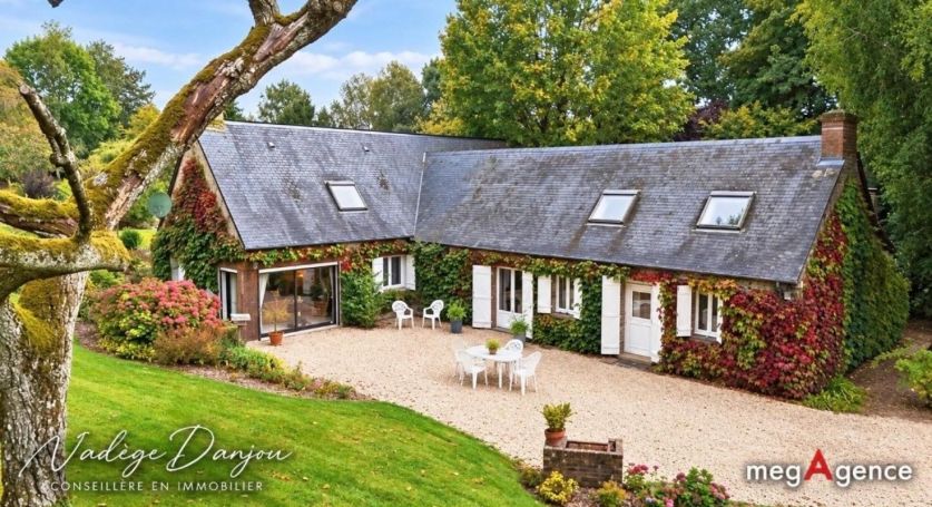 A louer MAISON  D'ARCHITECTE  SOULEUVRE EN BOCAGE