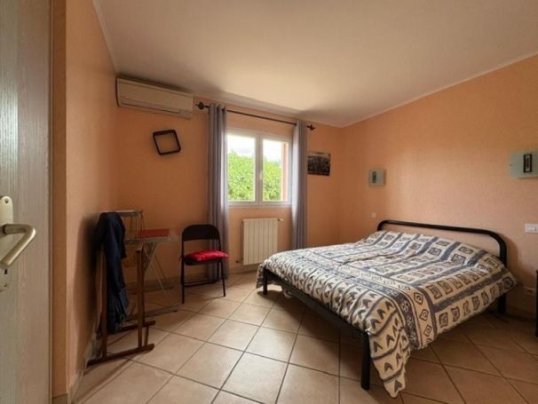 A louer MAISON  DE MAîTRE  PIA