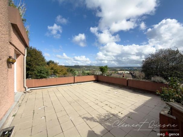A louer APPARTEMENT T4 75 M2 TERRASSE BORD DE MER DIEPPE