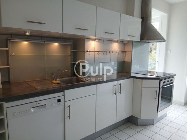 A louer APPARTEMENT DUPLEX T4 92 M2 BORD DE MER BOULOGNE SUR MER
