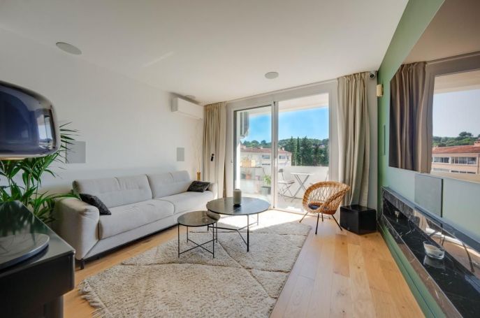 A louer APPARTEMENT T3 54 M2  PEYROLLES EN PROVENCE