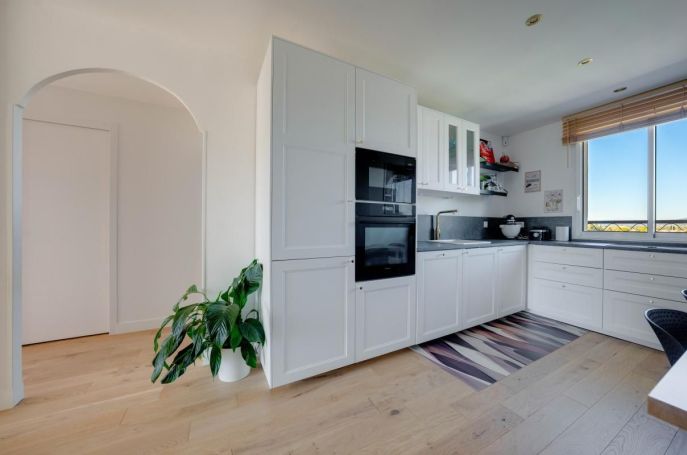 A louer APPARTEMENT T3 54 M2  PEYROLLES EN PROVENCE