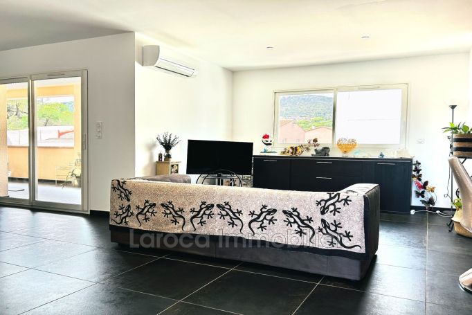 A louer APPARTEMENT T4 119 M2 TERRASSE BORD DE MER BANYULS SUR MER