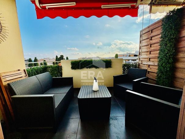 A louer APPARTEMENT T3 51 M2 TERRASSE VUE MER CAGNES SUR MER