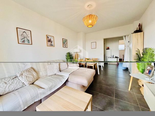 A louer APPARTEMENT T3 51 M2 TERRASSE VUE MER CAGNES SUR MER