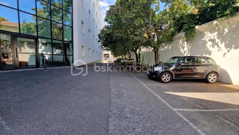 A louer STUDIO  18 M2  BORDEAUX