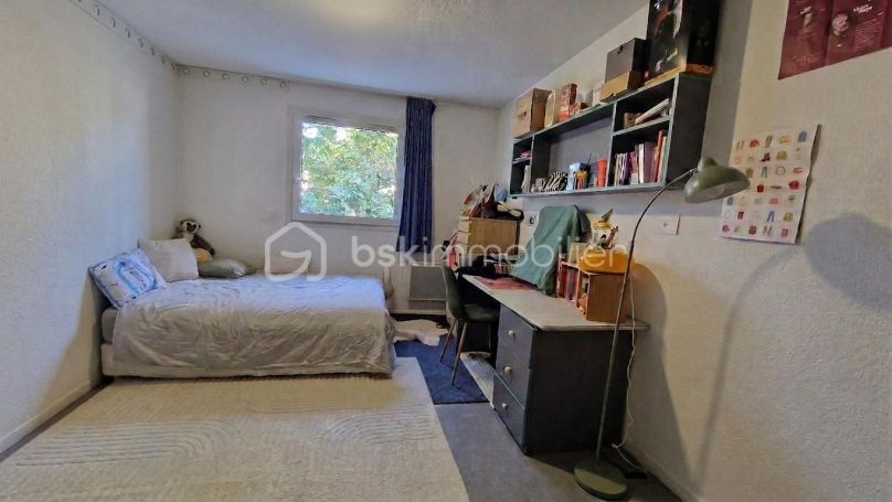 A louer STUDIO  18 M2  BORDEAUX