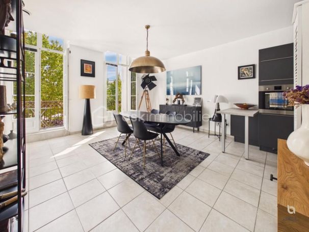 A louer APPARTEMENT T4 95 M2  BEZIERS