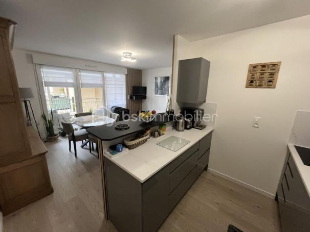 A louer APPARTEMENT T2 50 M2  PONT L EVEQUE