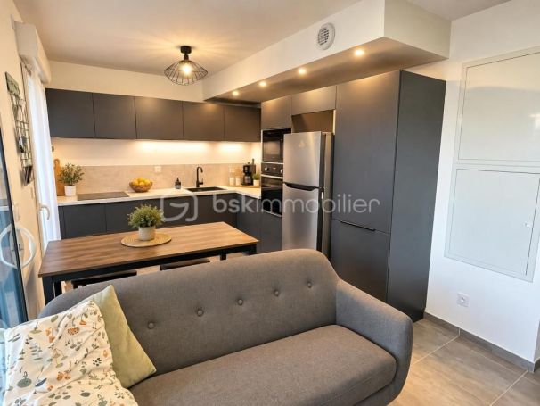 A louer APPARTEMENT T2 40 M2 TERRASSE BORD DE MER MARTIGUES