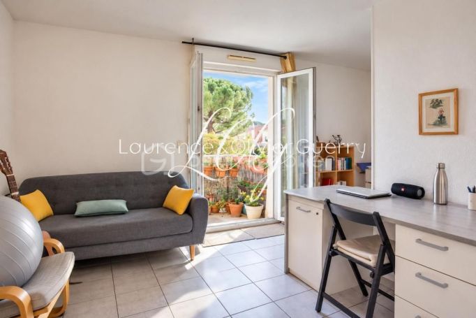 A louer STUDIO  28 M2  SAINT GEORGES D ORQUES