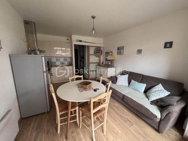 A louer STUDIO  22 M2 TERRASSE BORD DE MER LA BAULE ESCOUBLAC
