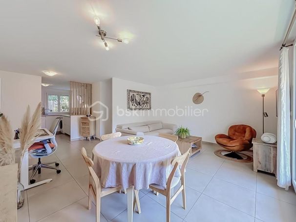 A louer APPARTEMENT T3 73 M2 TERRASSE  MONTPELLIER