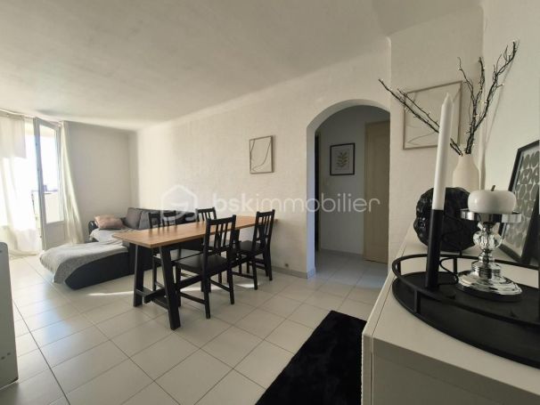 A louer APPARTEMENT T3 53 M2  SALON DE PROVENCE