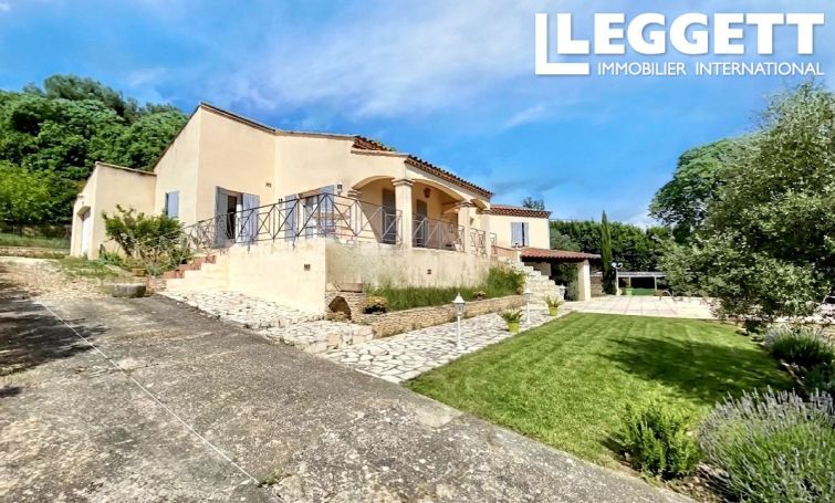 A vendre MAISON  4 PIECES 125 M2  SAINT MAXIMIN