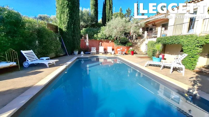 A louer MAISON  5 PIECES 135 M2  COTIGNAC