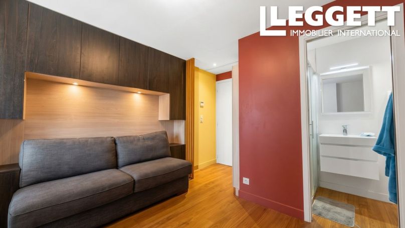 A louer STUDIO  13 M2 TERRASSE VUE MER CAGNES SUR MER