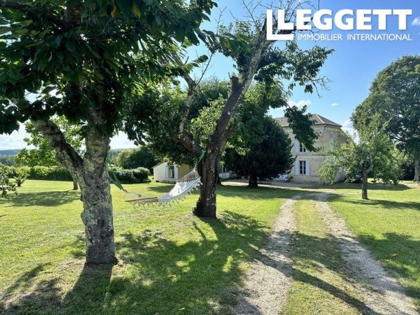 A louer MAISON  DE MAîTRE  GENSAC